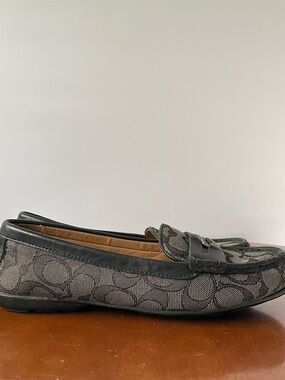 COACH Penny Signature Outline Black Flats | US 7